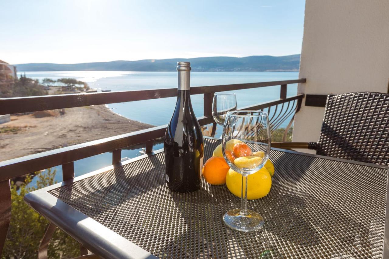 Pansion Croatia Bed & Breakfast Starigrad Paklenica Exterior foto