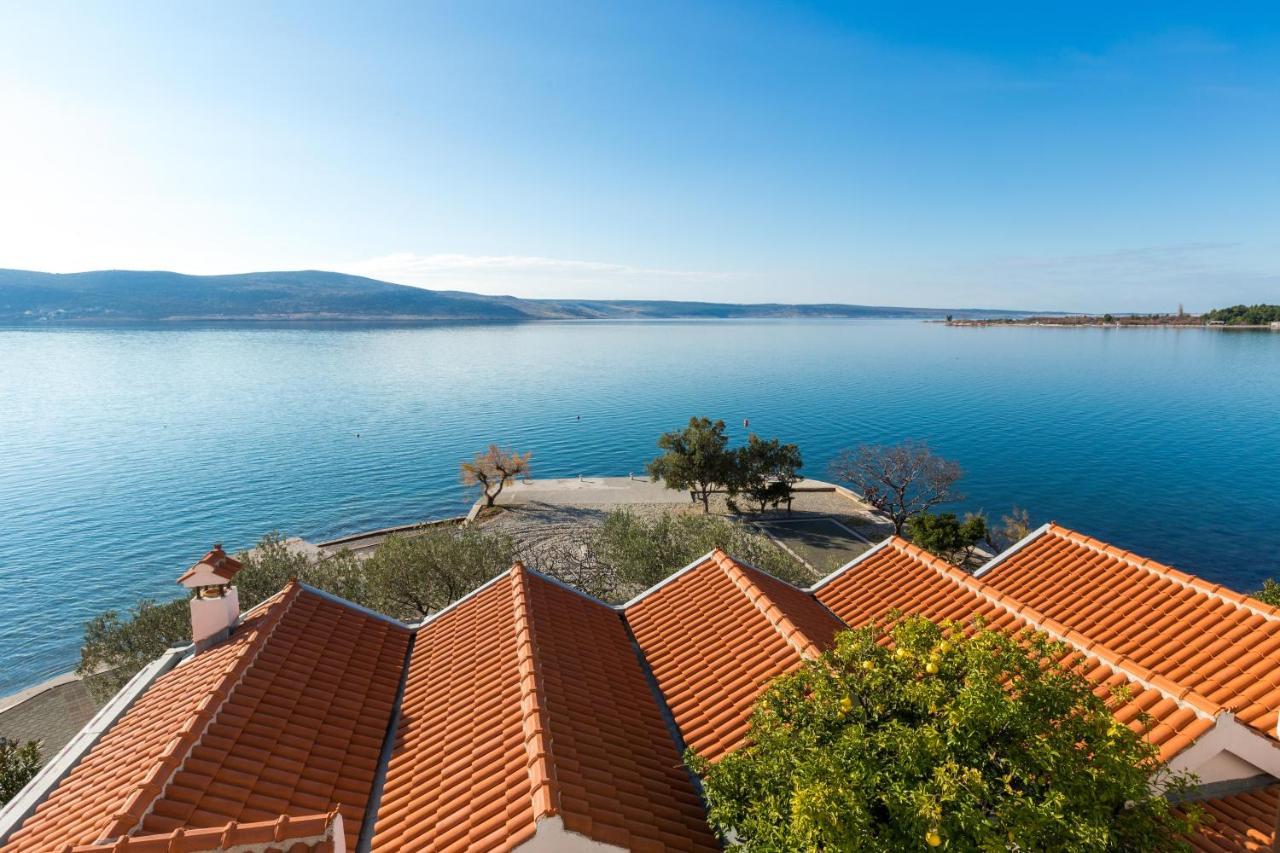 Pansion Croatia Bed & Breakfast Starigrad Paklenica Exterior foto