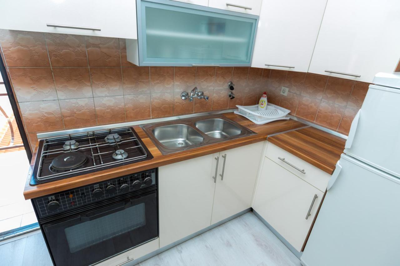 Pansion Croatia Bed & Breakfast Starigrad Paklenica Exterior foto